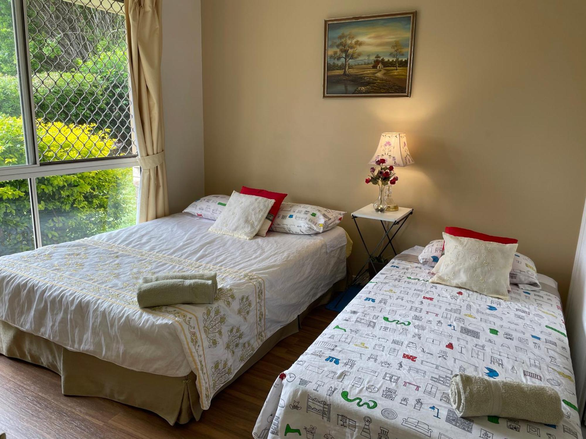 Theme Parks Amituofo Homestay 골드코스트 외부 사진