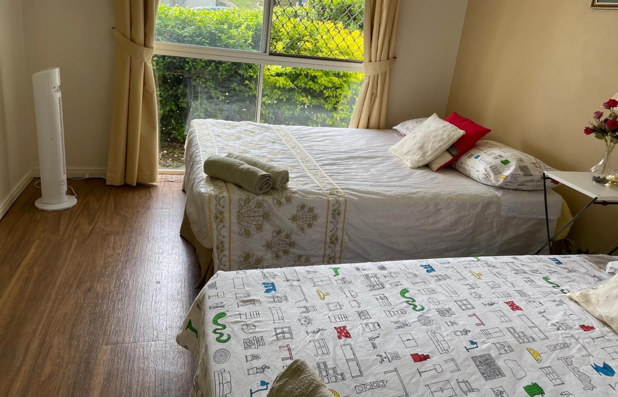 Theme Parks Amituofo Homestay 골드코스트 외부 사진